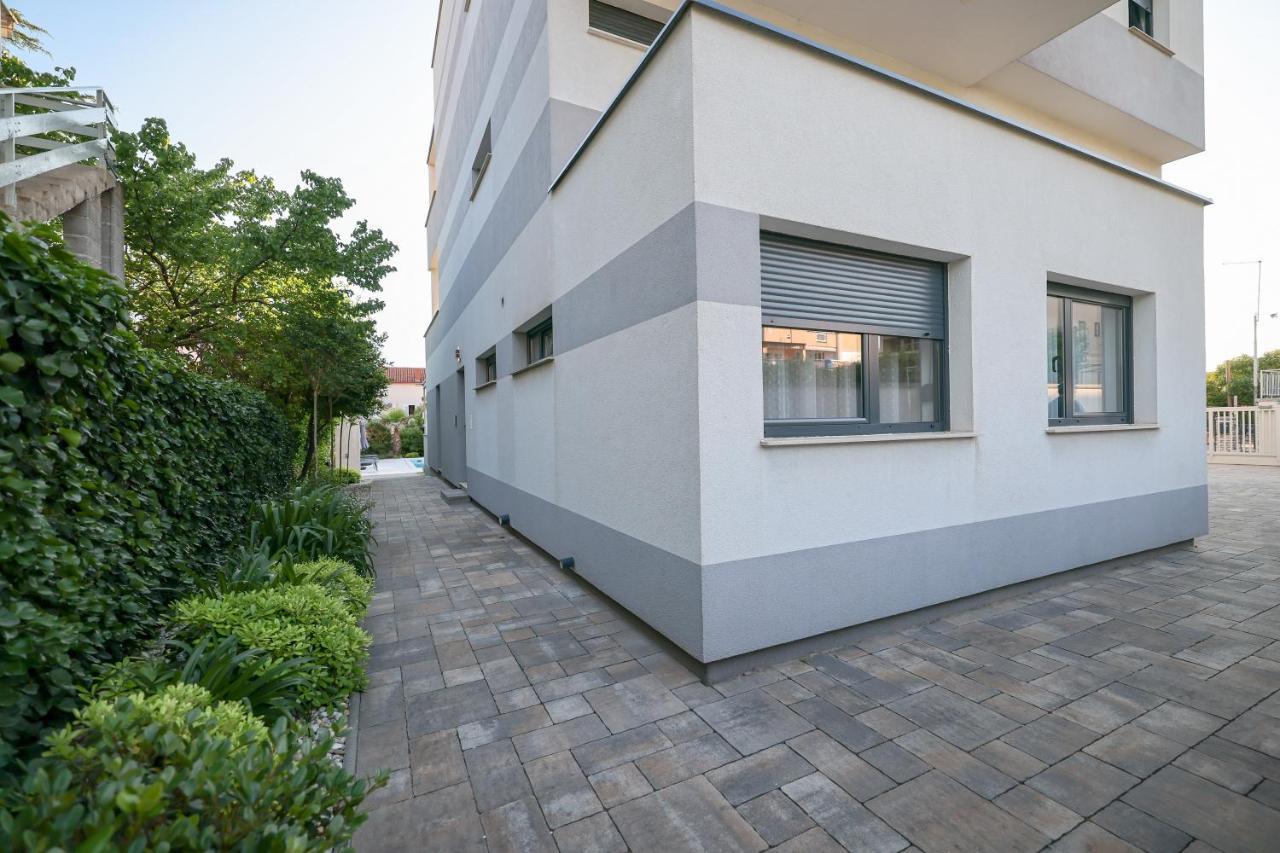 Mato Apartment *